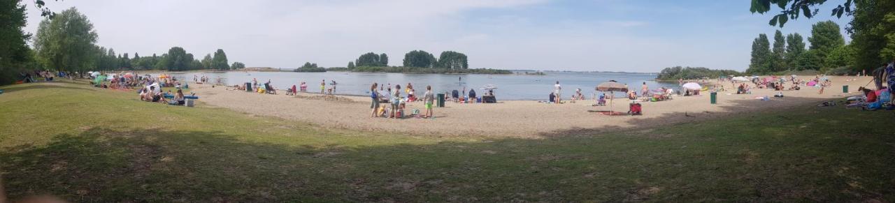 OoltgensplaatWaterland公寓 外观 照片